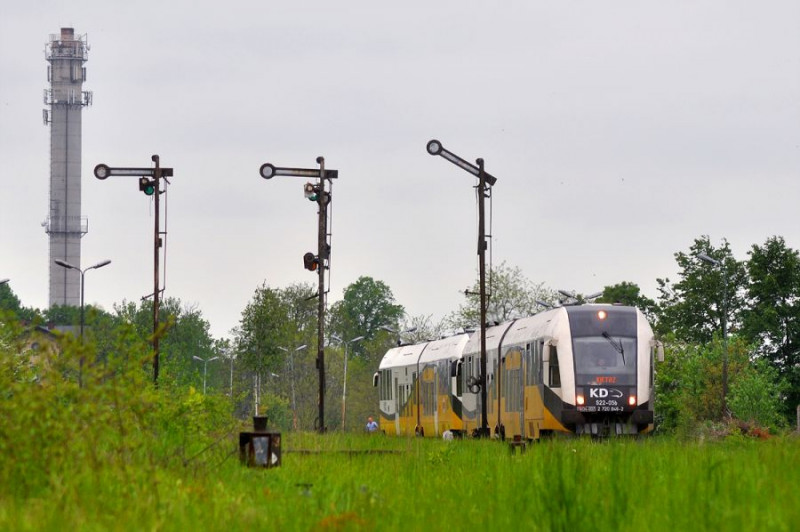 zdjęcie wyróżniające Odwołania i skargi blokują modernizację linii kolejowej Racibórz – Racławice Śl.